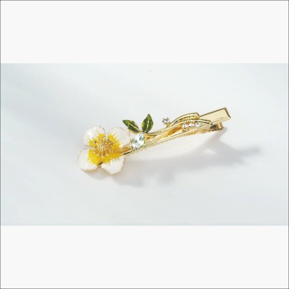 18K Gold Plated Handmade Floral Bangle and Necklace Set - Picture 6 of 7